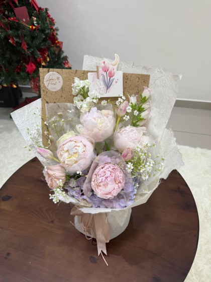 Blush Peony Deluxe 粉霭牡丹